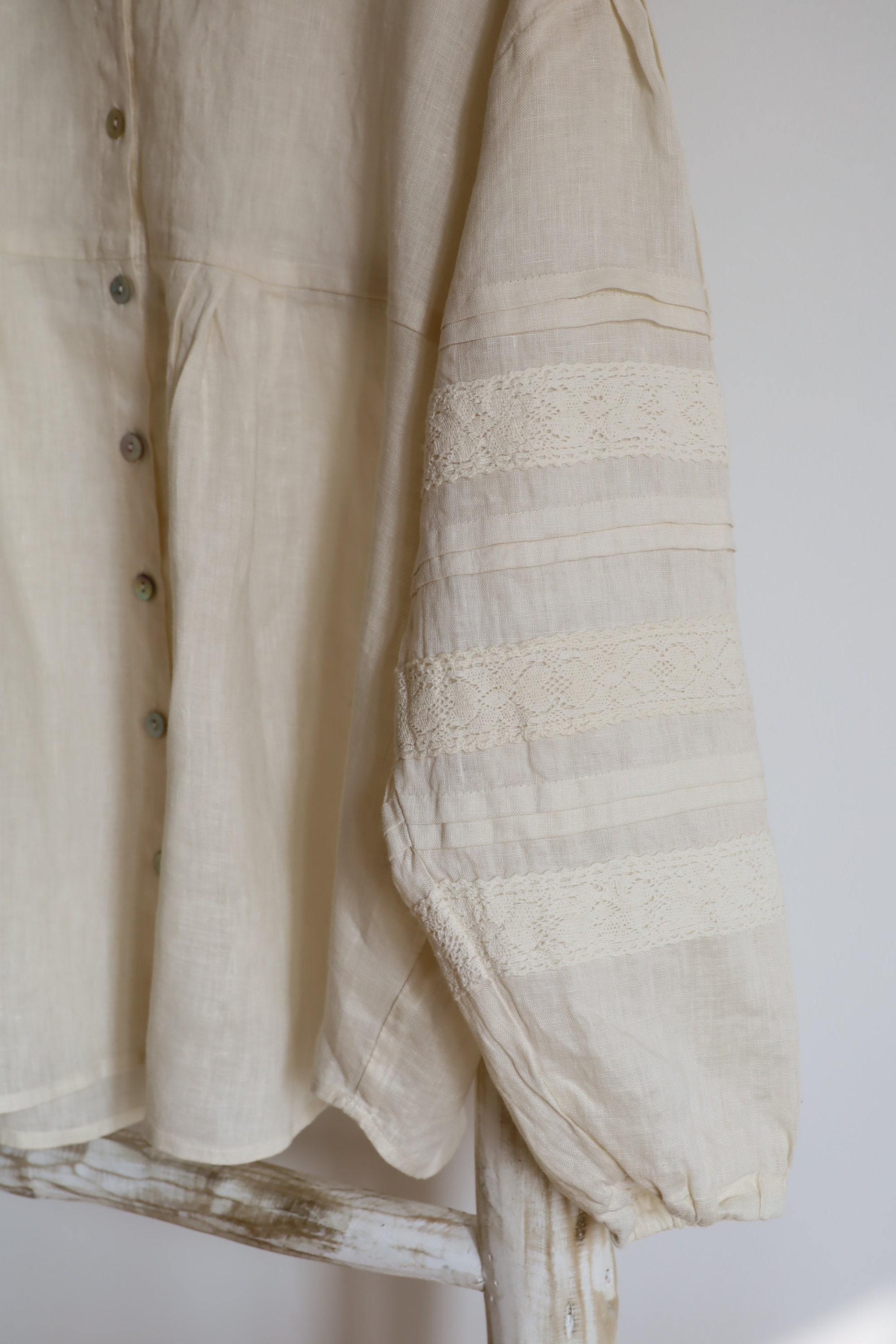 Linen Blouse with Lace Sleeves: Vintage Style Spring Top