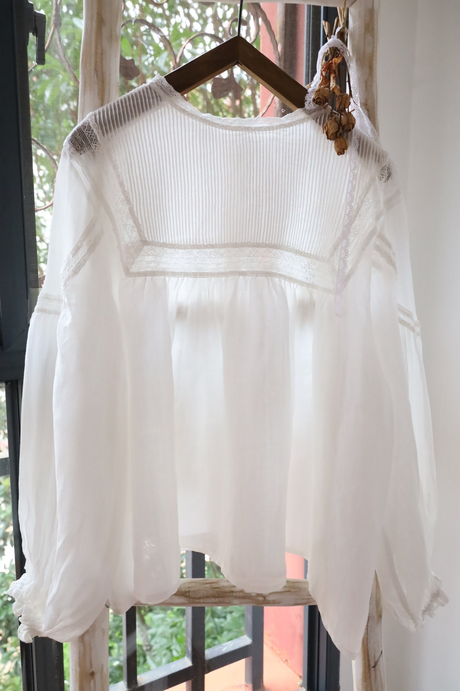 Lace Ramie Blouse: Tuck Pleated Bishop Sleeve Top
